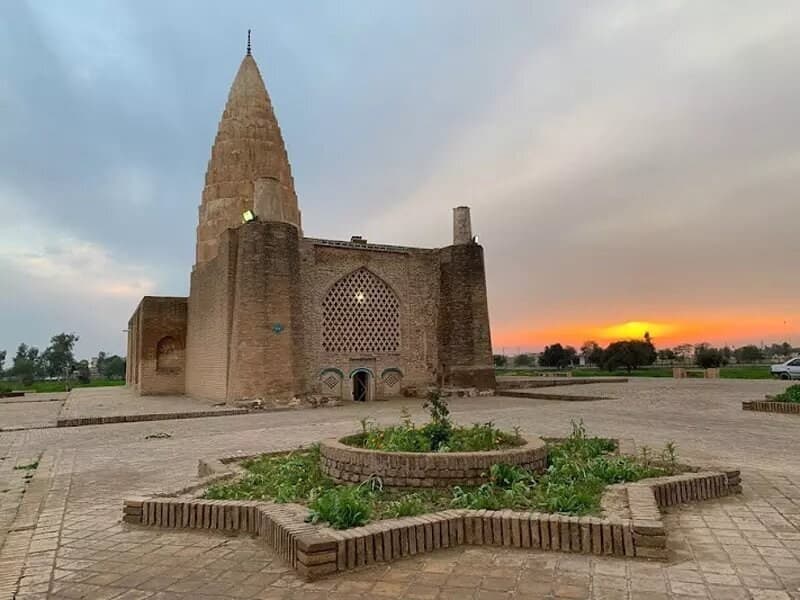 آرامگاه یعقوب لیث صفاری در دزفول